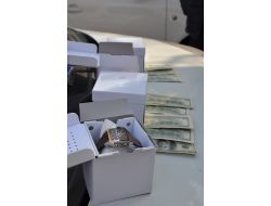 Sahte Dolarla Saat Alan Suriyeli Kıskıvrak Yakalandı