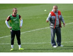 Galatasaray'da Beşiktaş Maçının Hazırlıkları Tek Antrenmanla Sürdü