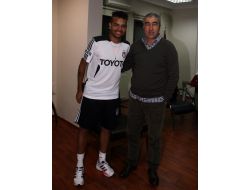 Dentinho Bjk Nevzat Demir Tesisleri'nde