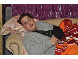 İki Çocuk Annesi Kadın 'Yol Tartışması' Yüzünden Darp Edildiğini İddia Etti