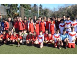 Şampiyonluğu Kaçırınca Ağlayan Yıldızları, Müdürleri Teselli Etti