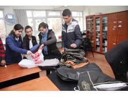 Lise Öğrencilerinden Örnek Davranış