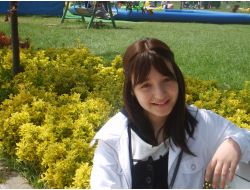 Kansere Yenik Düşen Ceren'in Okulunda Hüzünlü Karne Töreni