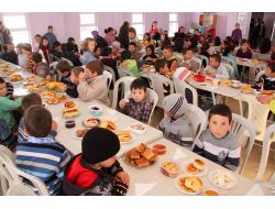 İlçe Protokolü Eşliğinde Kahvaltılı Karne Töreni Yapıldı