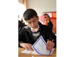 Elbistan'da 40 Bin Öğrenci Karne Sevinci Yaşadı