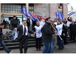 Bakan Dinçer'in Gitmesini Kurban Keserek Kutladılar