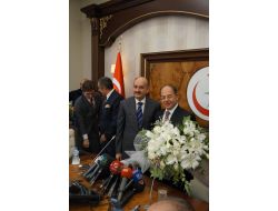 Recep Akdağ, Görevi Müezzinoğlu'na Devretti
