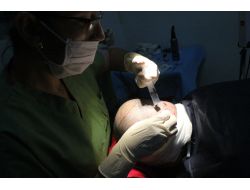 Saçı Dökülen Araplar İstanbul'a Koşuyor