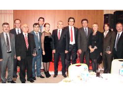 Milletvekili Zeybekci: Yanlış Bilgilerle Darbeler Bile Doğru Algılanılıyor