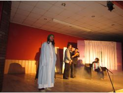 'Gül Devri Ev' Adlı Oyun Merzifonlularla Buluştu