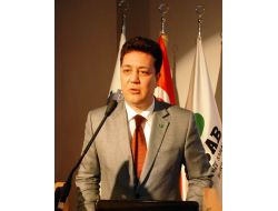 'Türk Aile Şirketleri Avrupa'daki Refiklerine Göre Daha Az Yaşıyor'