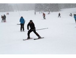 Okullar Tatile Girdi Öğrenciler Uludağ'a Akın Etti