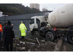 Şişli'de Beton Mikseri Trafo Merkezine Girdi