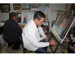 Emekli İşçilerden 'Kadın, Yaşam Ve Sevgi' Konulu Resim Sergisi