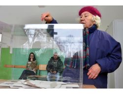 Bulgaristan'da Referanduma İlgi Düşük