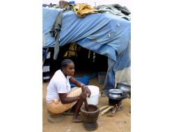 Malili Mülteciler Yurtlarına Dönecek Günü Bekliyor (Özel)