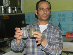 Kemalpaşa Kamber Köyünde Çeşmelerden Bir Haftadır Çamur Akıyor