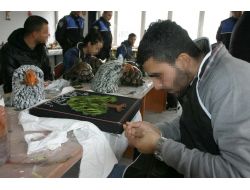 Adana Polisi, Madde Bağımlısı Gençlere 'Yaşam Koçu' Oldu