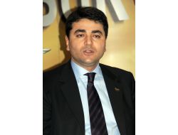 'Genel Başkanın Başka Bir Siyasi Partiyi Tercih Etmesi Yadırganmalı'