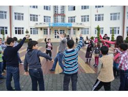 Hoşgörü, Yarıyıl Tatilinde Öğrencilerine İngilizce Pratik İmkanı Sağlıyor