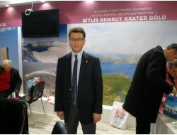 Serdar Duruer, Emıtt Fuarı'nda Bitlis Standını Gezdi