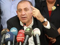 Gürsel Tekin'den şok iddia