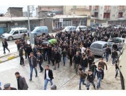 Halı Sahada Hayatını Kaybedenlerden 4'ü Toprağa Verildi