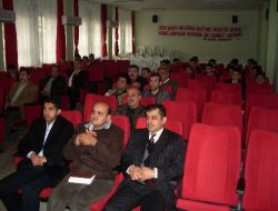 Ekonomi Toplantısına İşadamları Katılmayınca Sunum Öğrencilere Yapıldı