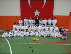 Enez’de Tekvandocular Sarı Kuşağa Terfi Etti