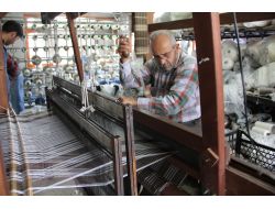 İpeğin Son Temsilcileri Devletten Destek Bekliyor