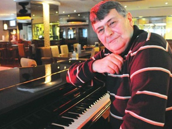 Ferdi Özbeğen'i kaybettik!