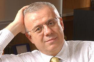 Özkök eşinden boşanıyor mu?