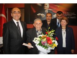 104 Yaşındaki Sgk Emeklisi, Eşinin Mezarını Yaptıramadan Öldü