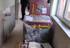 Hac malzemesi kutusunda sigara