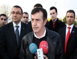 "Arınç'a Suikast Konusunda Yargı Kararını Beklemek Lazım"