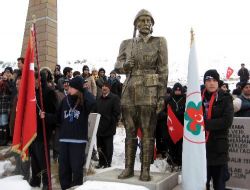 Sarıkamış Şehitlerini Anmak İçin 8 Kilometre Yürüdüler