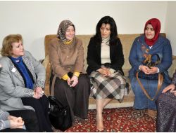 Milletvekili Türkmenoğlu’ndan Suriyeli Aileye Ziyaret