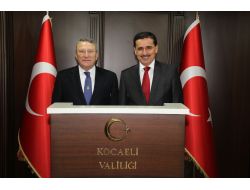 İstifa Eden Donanma Komutanı Güner'den Vali Topaca'ya Veda Ziyareti