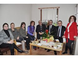 Kızılay’dan Kadın Meclisine Teşekkür Ziyareti