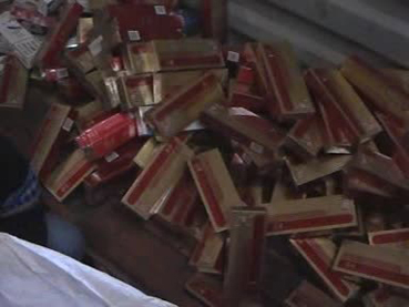 Manisa'da 40 bin paket kaçak sigara