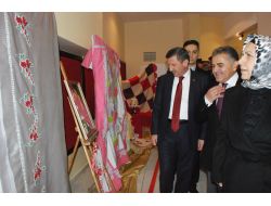Mel-mek Kurslarında El İşi Göz Nuru Eserler Sergilendi
