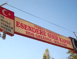 KAÇAKÇILAR POLİS DÖVÜYOR!