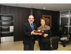 Özden İnönü Toker, Omü Rektörlüğü'nü Ziyaret Etti