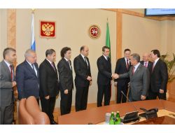 Türk Otomobilciler Tataristan Cumhurbaşkanı İle Görüştü