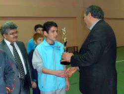 Mutlu Ortaokulu Öğrencileri Sezonu Kupalarla Kapattı