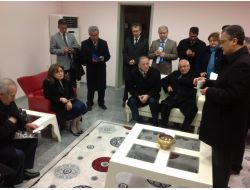 Sosyolog Ve Psikologlar Patlamada Ölenlerin Yakınlarıyla Görüşüyor