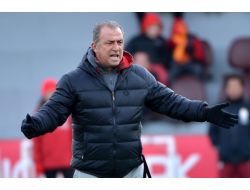 Lider Galatasaray, Bursaspor İle Oynayacağı Maçın Hazırlıklarını Sürdürdü