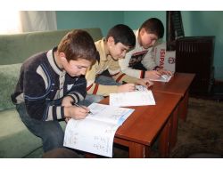 Fedakar Öğretmenler Her Şartta Eğitimli Nesil İçin Çalışıyorlar