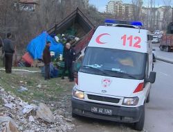 Ankara’da Sebze Kamyonu Yoldan Çıktı: 1’i Ağır, 4 Yaralı