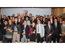 En Çok İhracat Yapan Hazır Giyimci Ve Konfeksiyoncular Ödüllendirildi